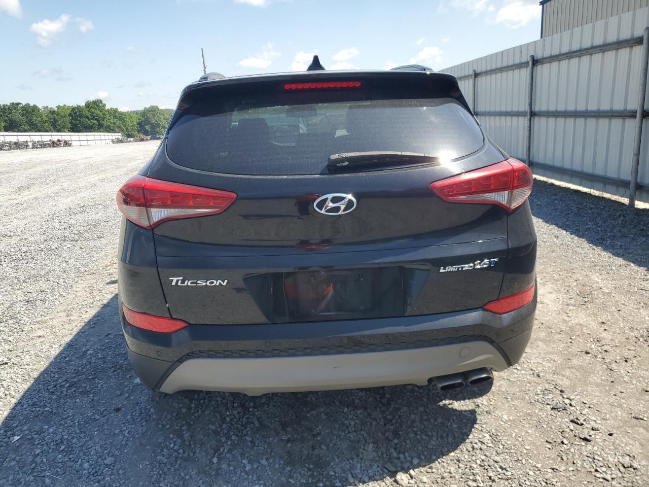 KM8J33A20HU479615 2017 Hyundai Tucson Limited