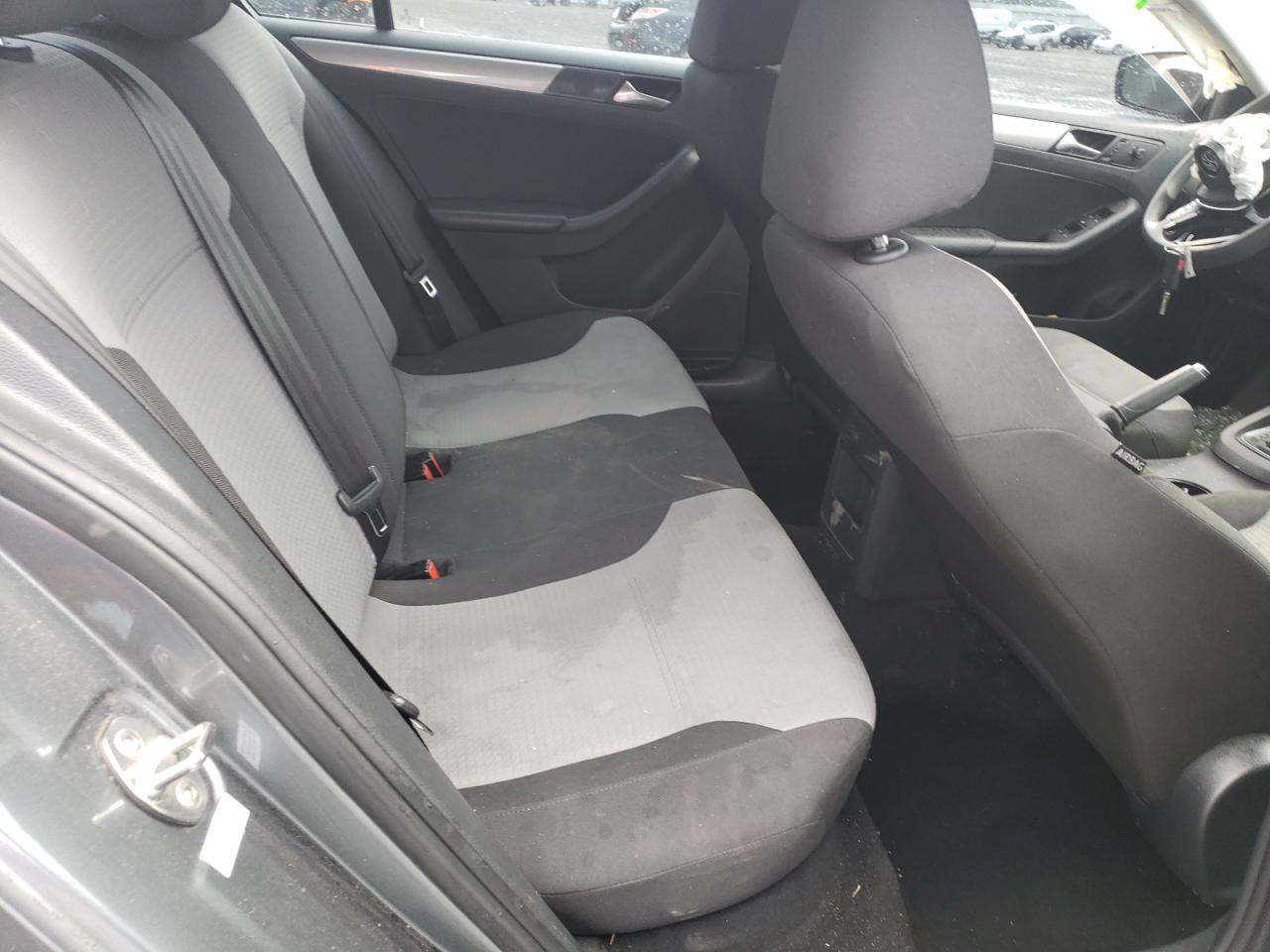 3VW2B7AJ7HM337869 2017 Volkswagen Jetta S