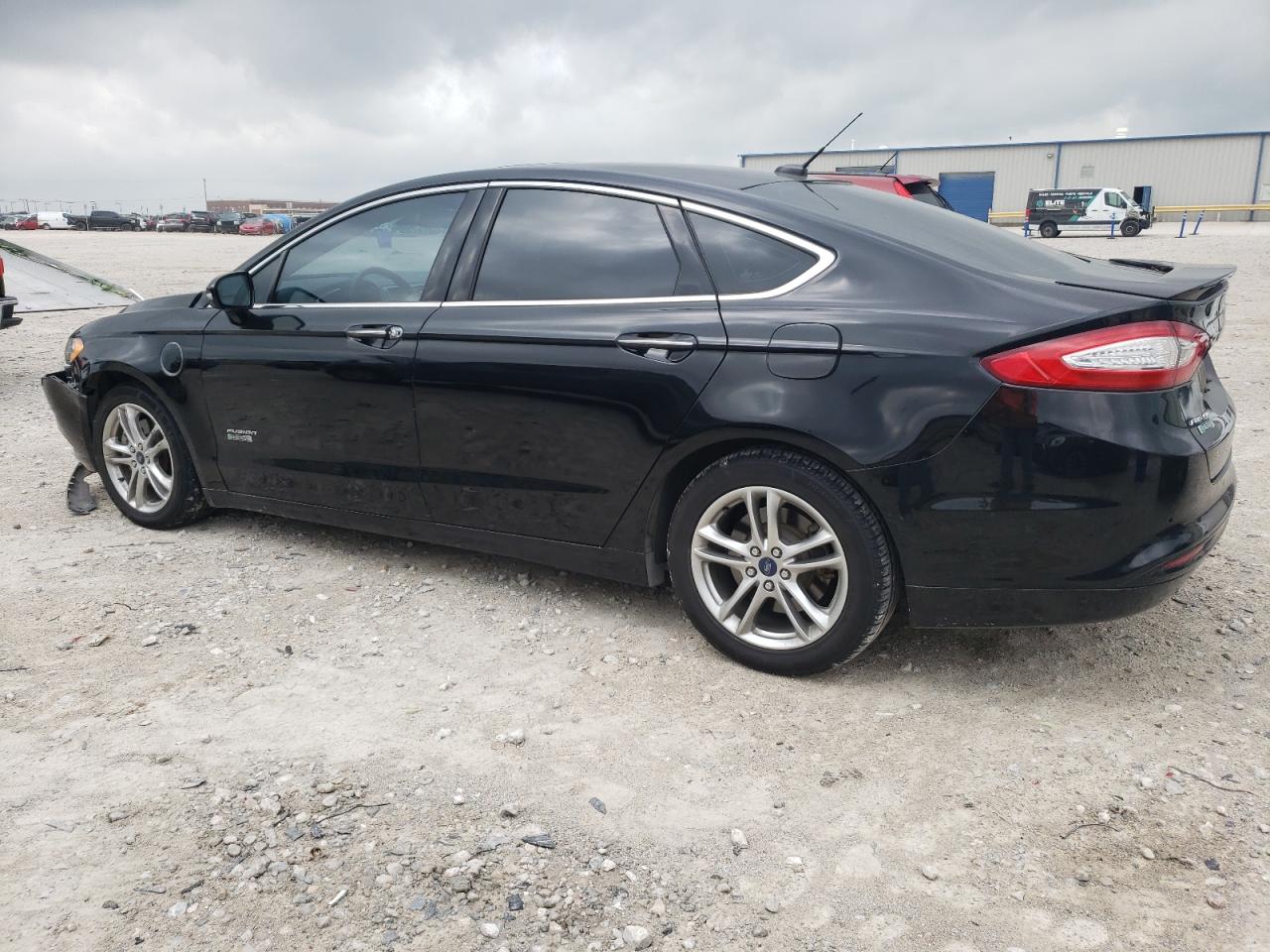 3FA6P0SU7GR267707 2016 Ford Fusion Titanium Phev