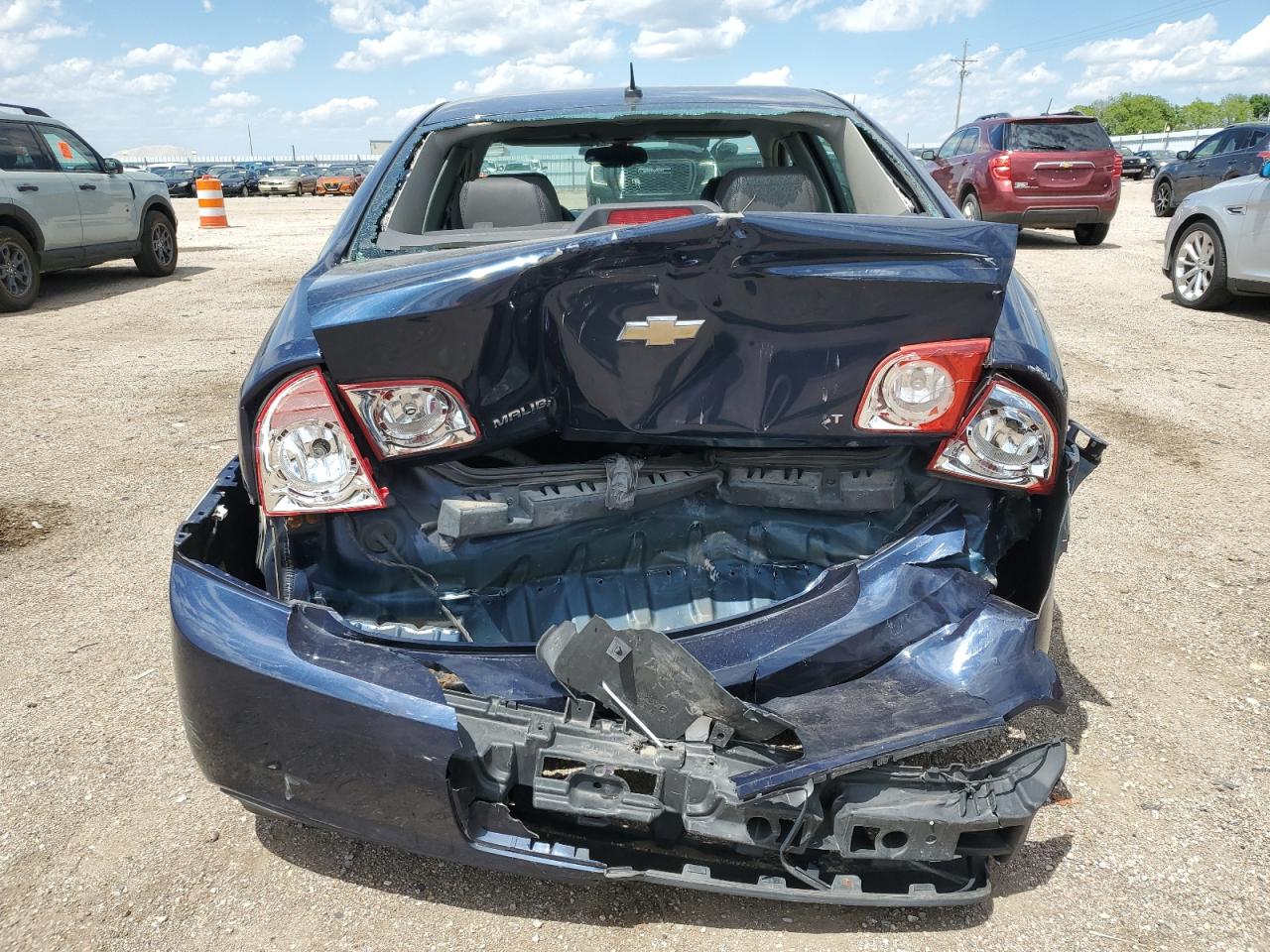 1G1ZJ57B09F256571 2009 Chevrolet Malibu 2Lt
