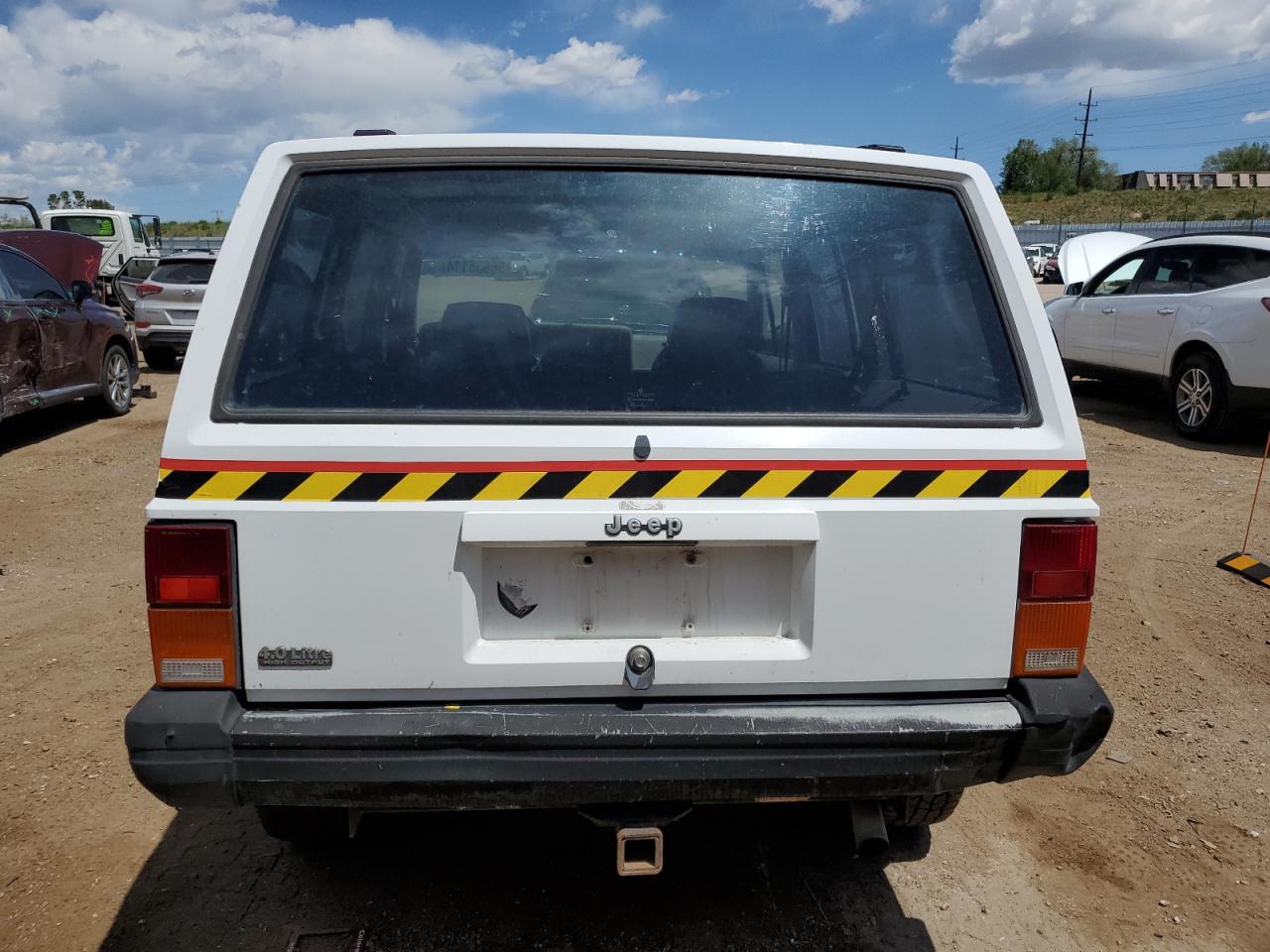 1J4FJ28S1NL217064 1992 Jeep Cherokee