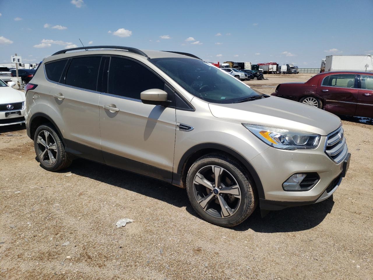 2018 Ford Escape Sel vin: 1FMCU0HD9JUB72283