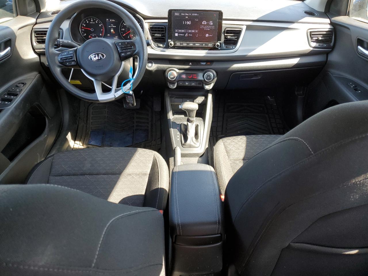 3KPA24AD8ME406760 2021 Kia Rio Lx