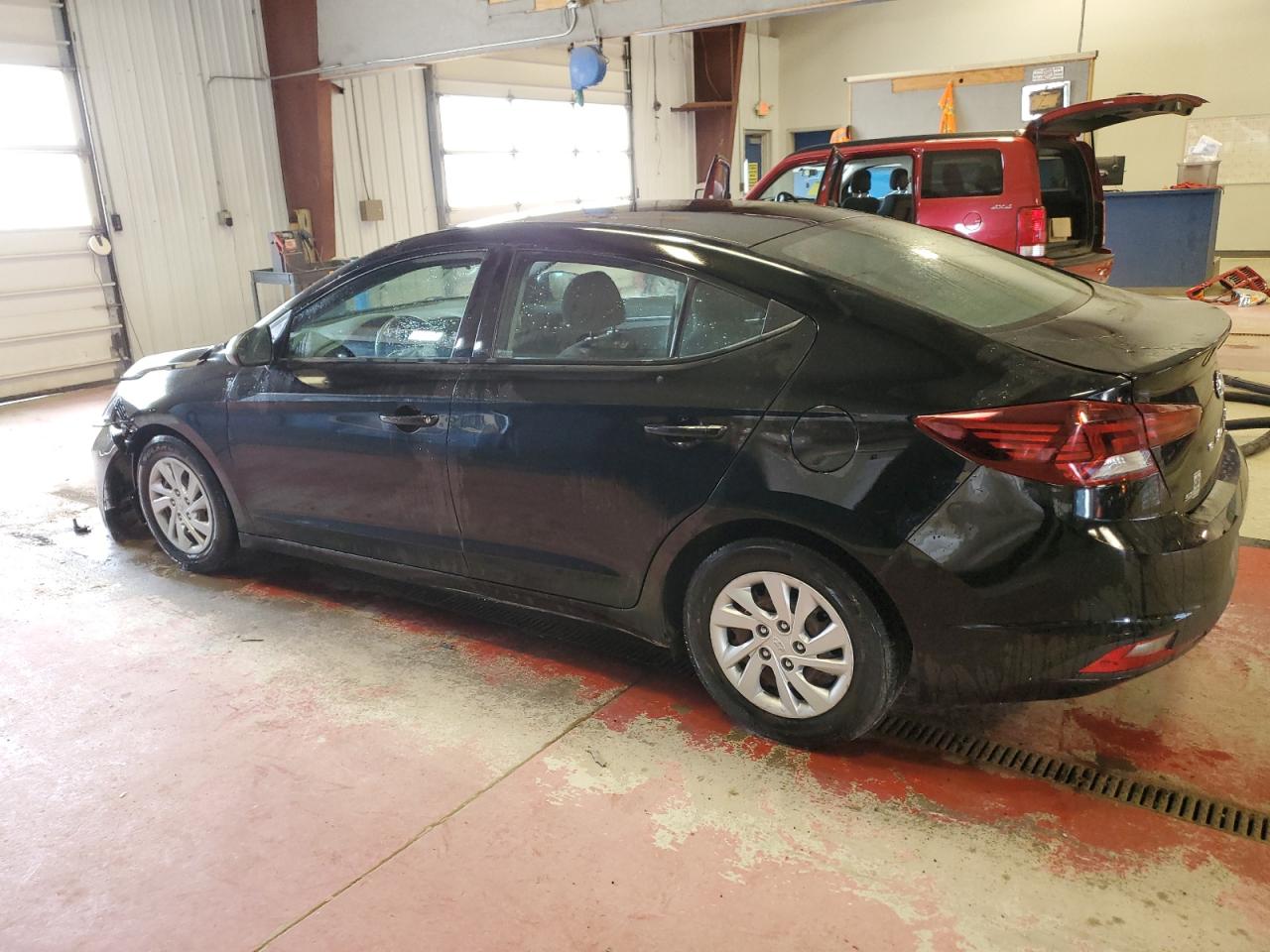 5NPD74LF9KH453320 2019 Hyundai Elantra Se