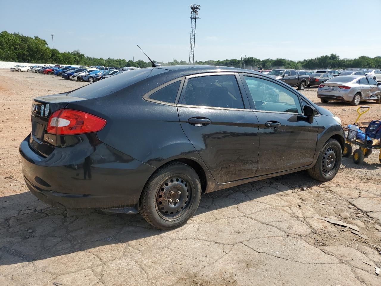 3FADP4AJ3DM177775 2013 Ford Fiesta S