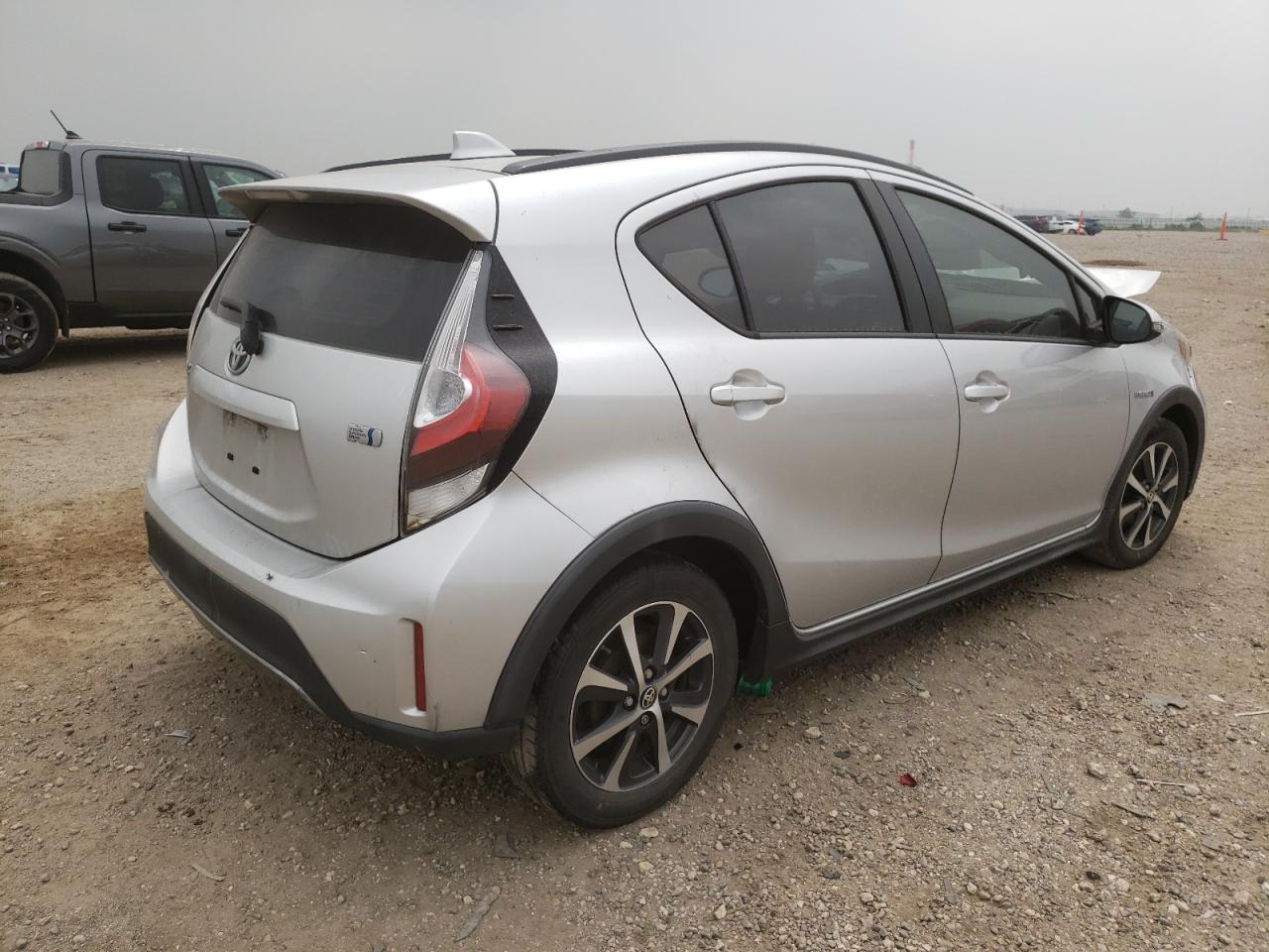 2018 Toyota Prius C vin: JTDKDTB3XJ1605824