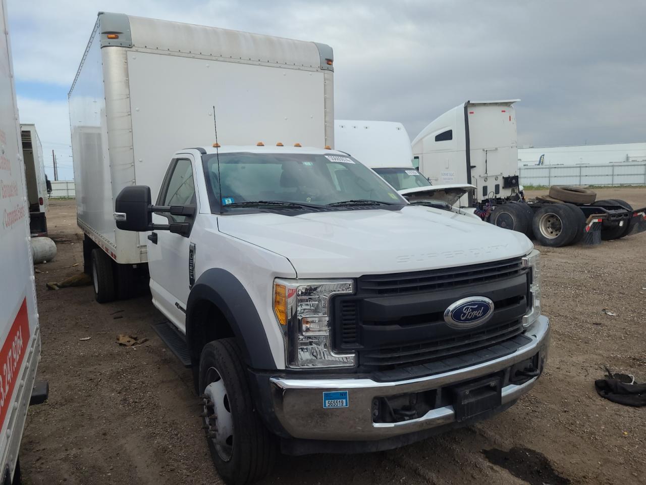 1FDUF5GT3HDA01821 2017 Ford F550 Super Duty