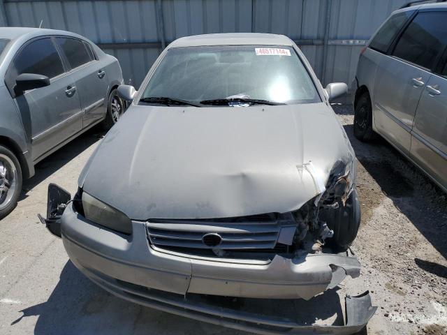 1999 Toyota Camry Le VIN: JT2BF28K6X0154028 Lot: 46517144