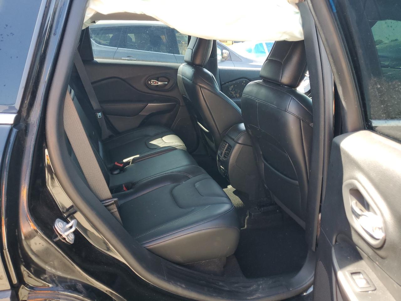 1C4PJLDB0KD278336 2019 Jeep Cherokee Limited