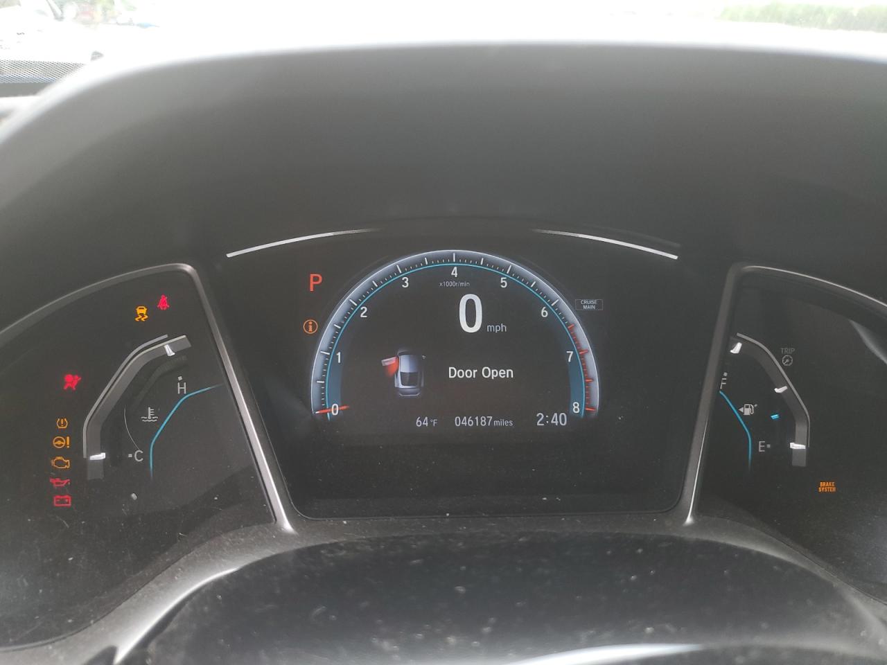 2HGFC3B31JH357390 2018 Honda Civic Ex