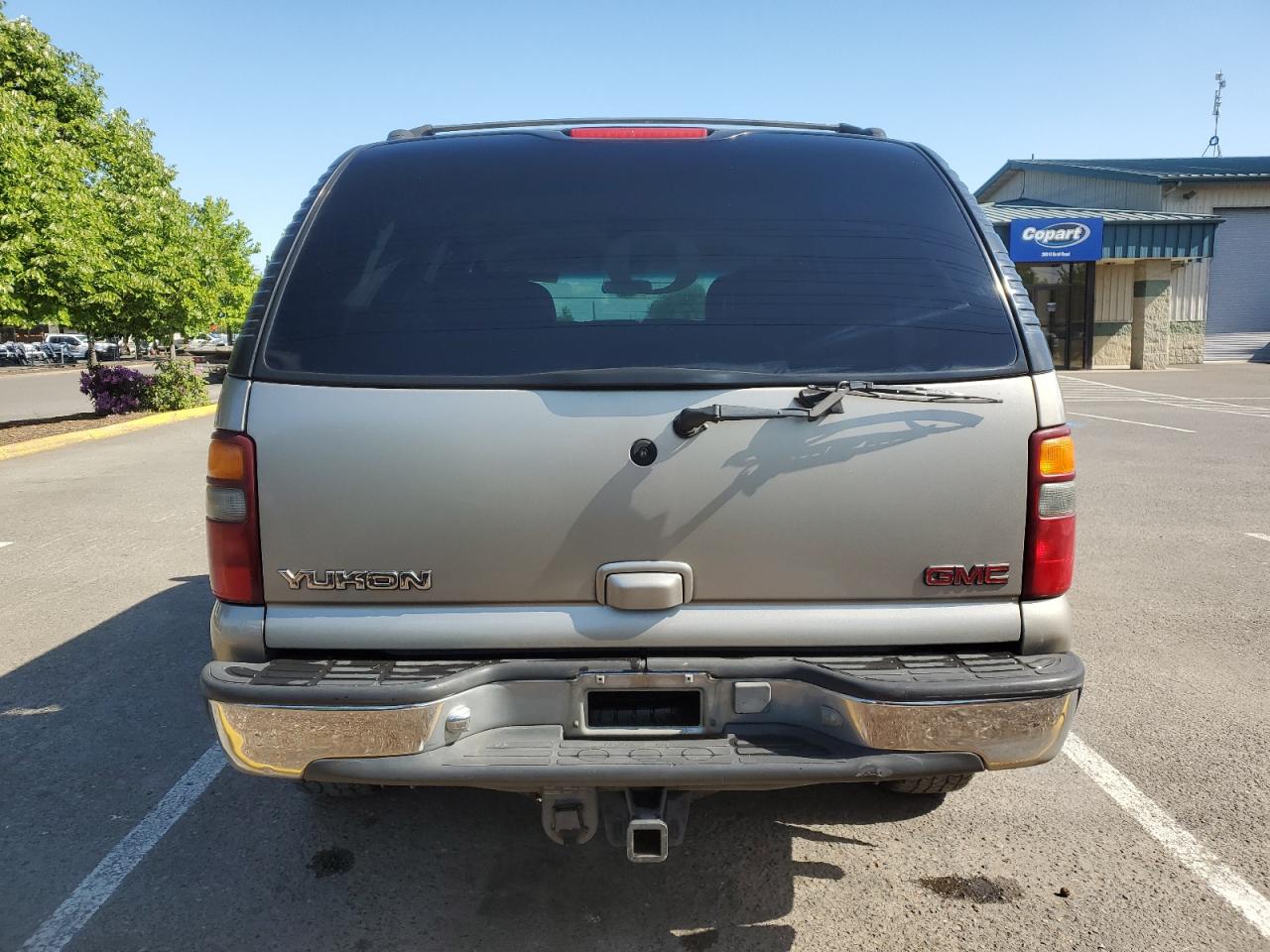 1GKEK13T8YJ208746 2000 GMC Yukon