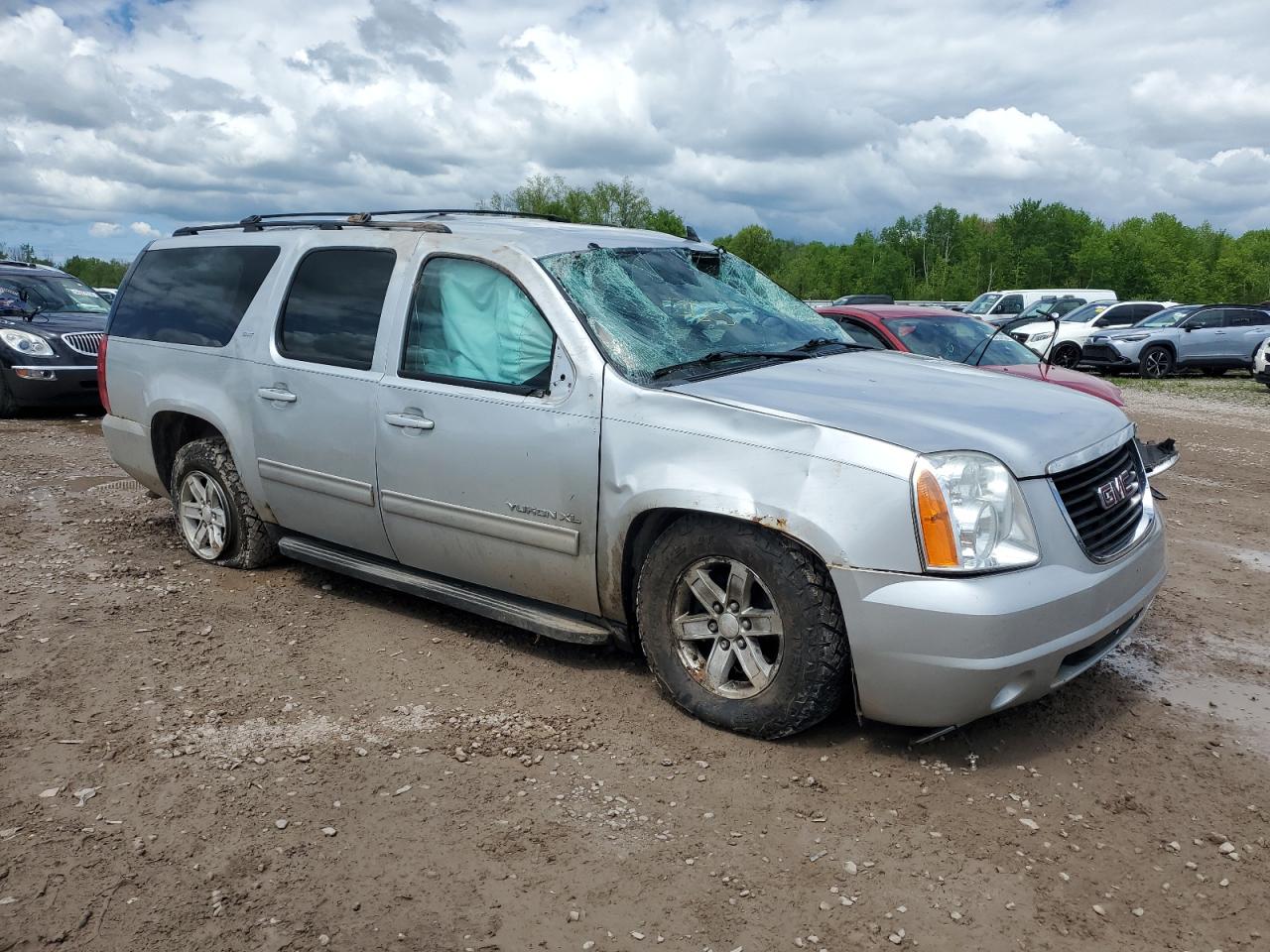 2013 GMC Yukon Xl K1500 Slt vin: 1GKS2KE75DR138983