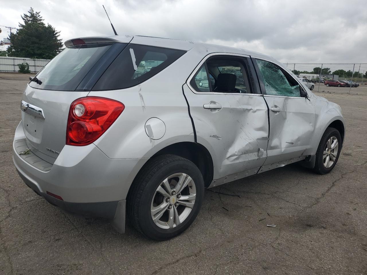 2GNALBEC9B1336237 2011 Chevrolet Equinox Ls