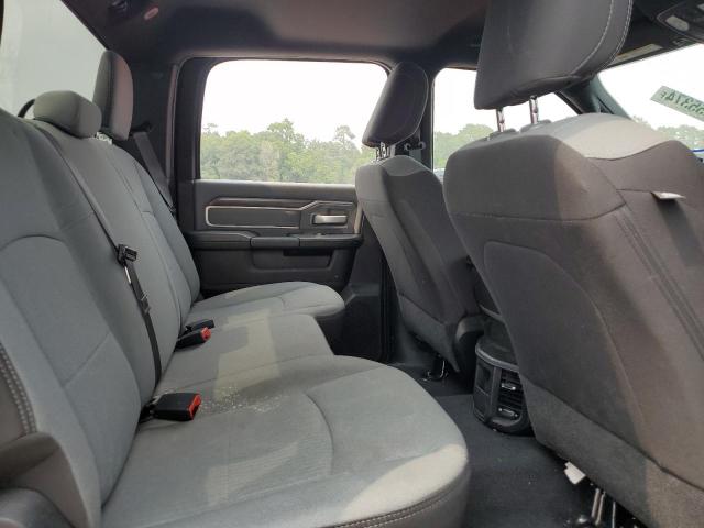 2022 RAM 2500 - Image 10