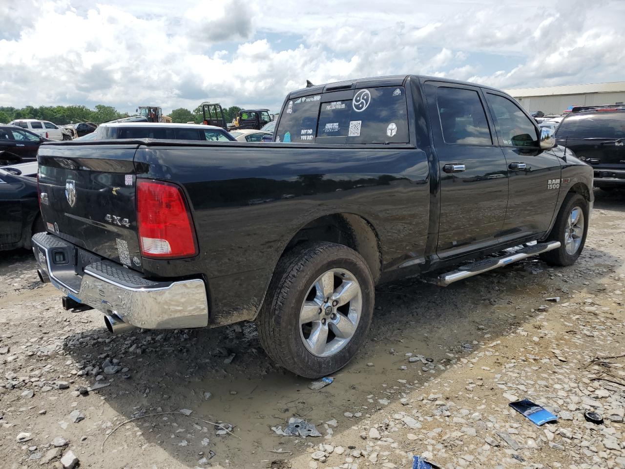 1C6RR7TM6GS365308 2016 Ram 1500 Slt