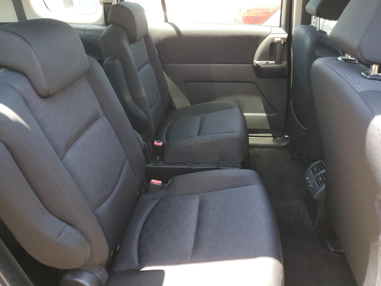 JM1CR29L390344219 2009 Mazda 5