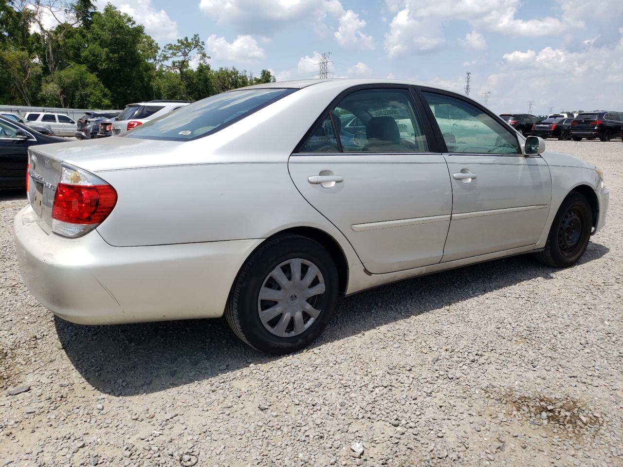 4T1BE32K75U057706 2005 Toyota Camry Le