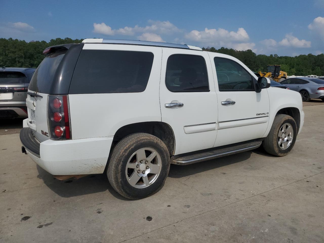 1GKFK63867J227601 2007 GMC Yukon Denali