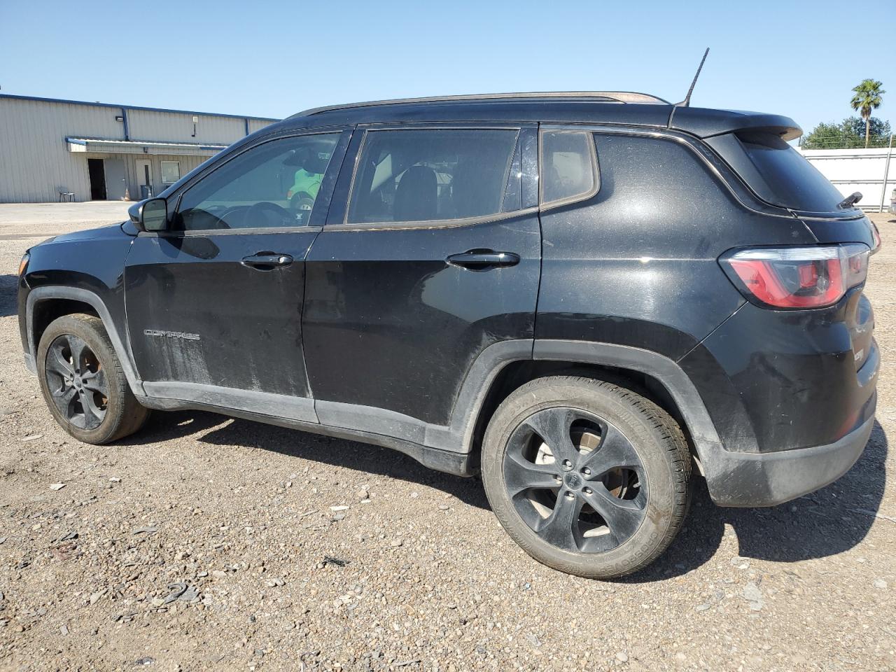 3C4NJCBB0KT743802 2019 Jeep Compass Latitude