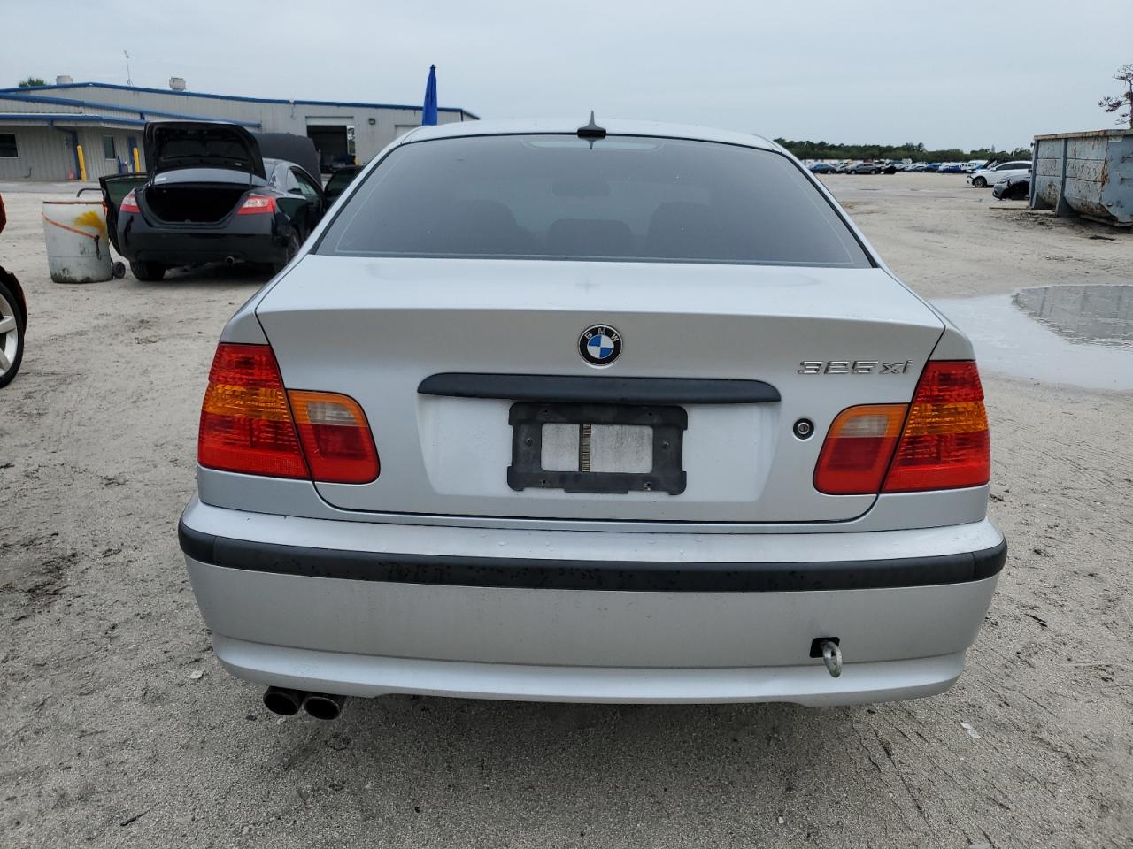 WBAEU334X5PR14231 2005 BMW 325 Xi