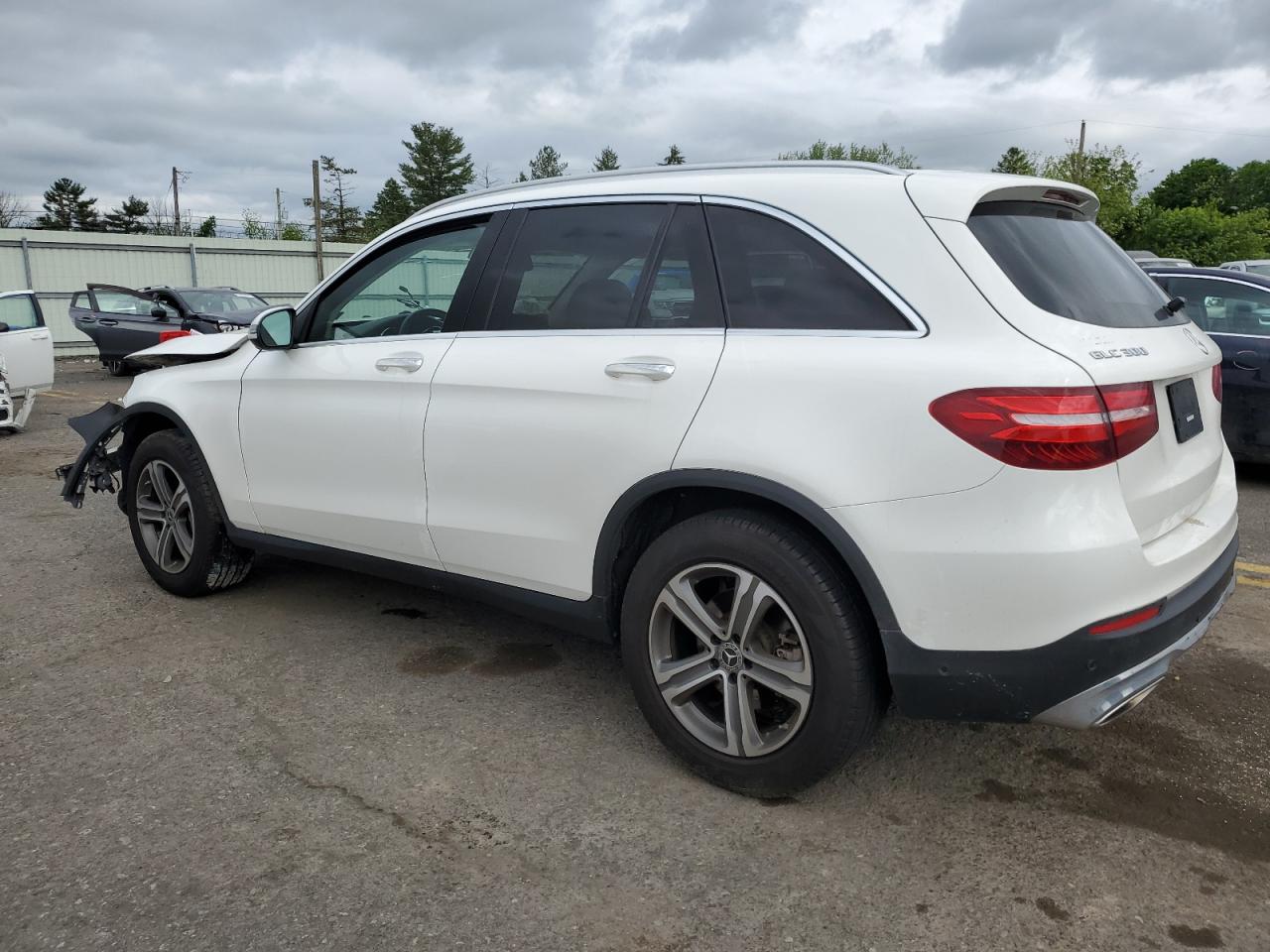 WDC0G4KB1KV161118 2019 Mercedes-Benz Glc 300 4Matic