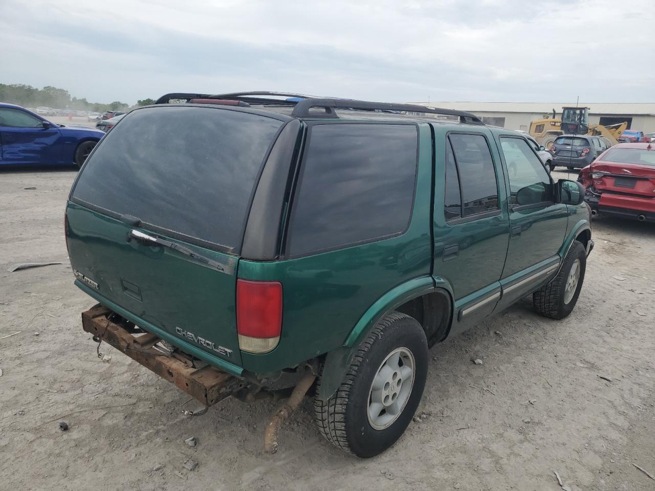 1GNDT13WXX2233856 1999 Chevrolet Blazer