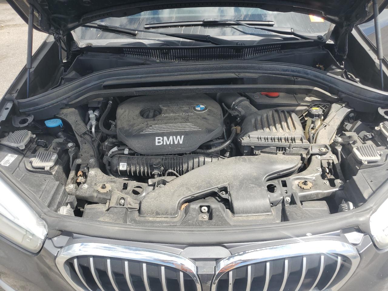 WBXHT3C32H5F77862 2017 BMW X1 xDrive28I