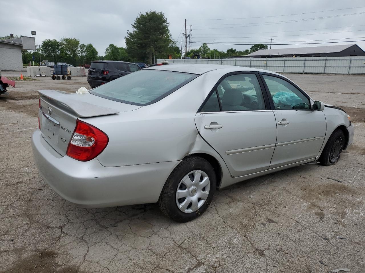 4T1BE32K22U067412 2002 Toyota Camry Le