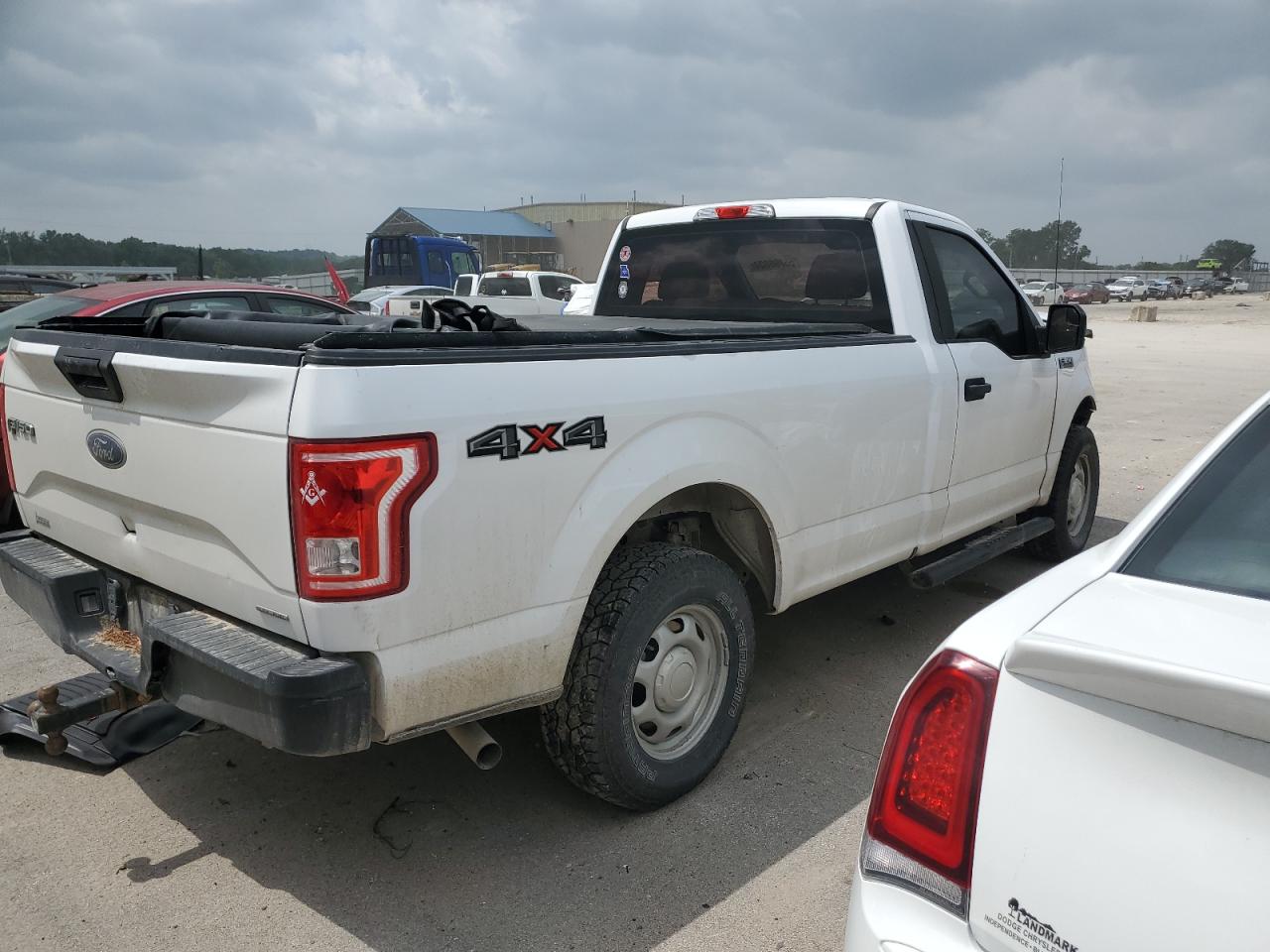 2016 Ford F150 vin: 1FTMF1E84GKE13736