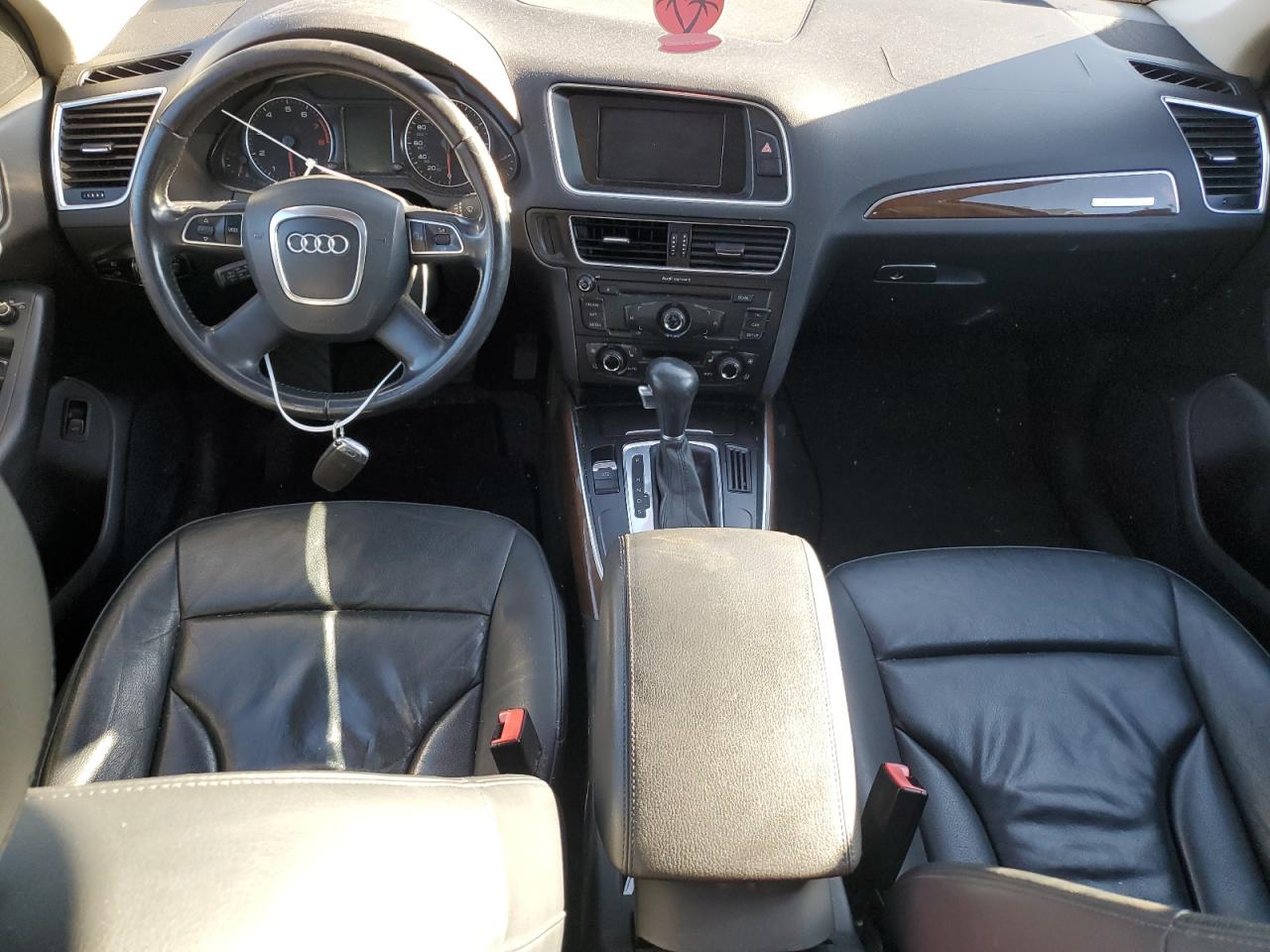 WA1DKBFP6BA038917 2011 Audi Q5 Premium Plus