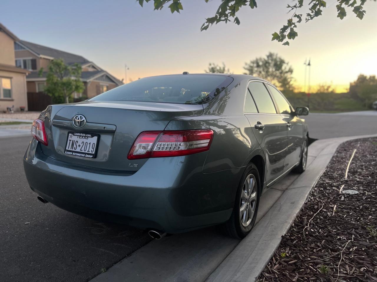 JTNBK3EK4B3052002 2011 Toyota Camry Se