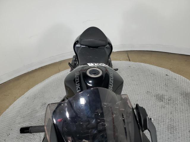 2023 SUZUKI GSX1300 RR JS1EJ11B0P7100555