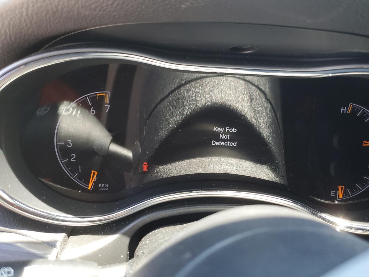 1C4RJEBG5KC704983 2019 Jeep Grand Cherokee Limited