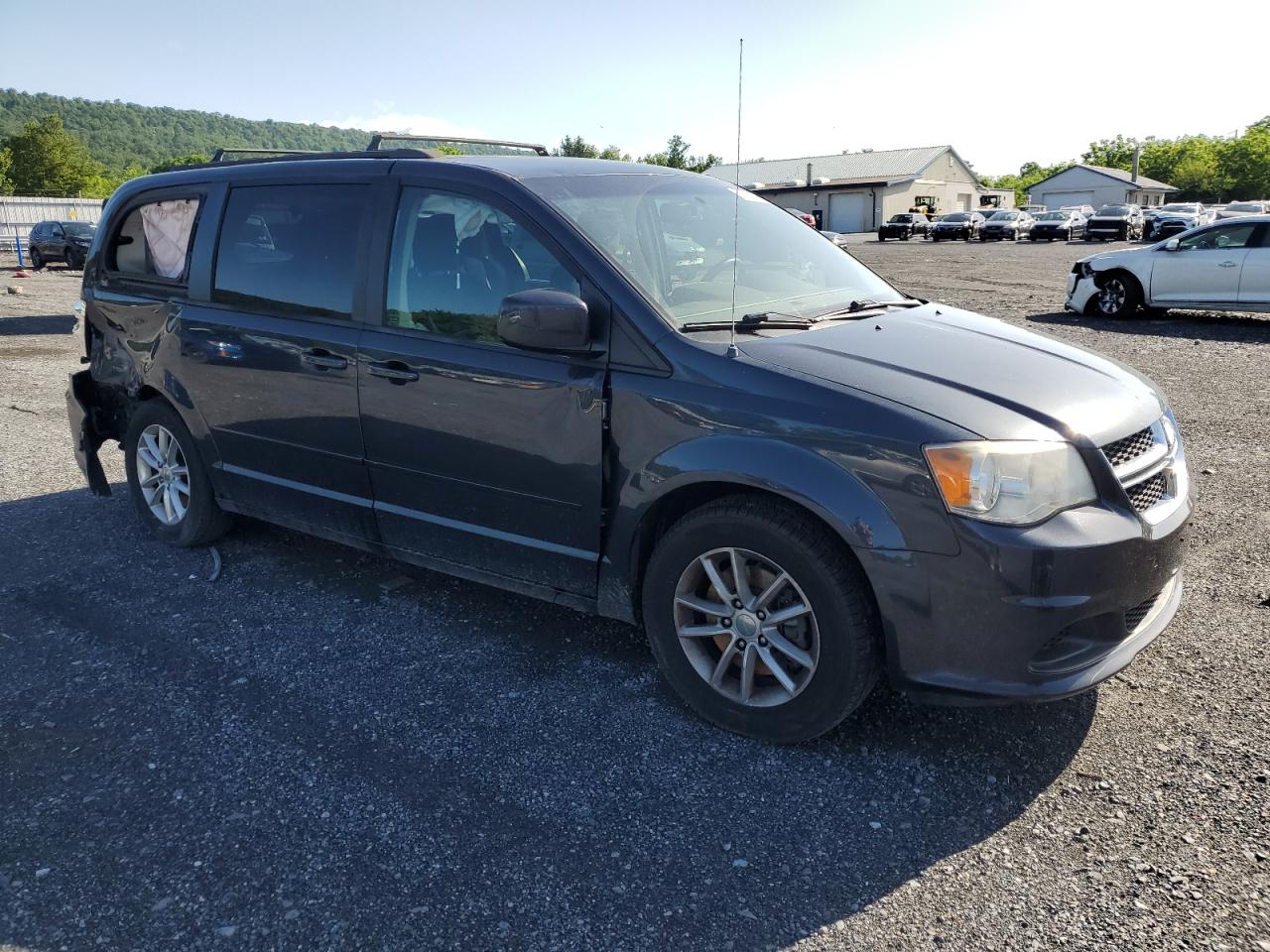 2C4RDGCG7DR806958 2013 Dodge Grand Caravan Sxt