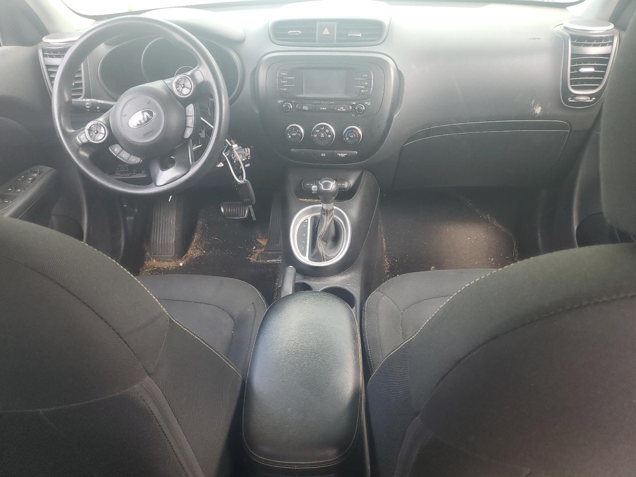 KNDJP3A56G7828289 2016 Kia Soul +