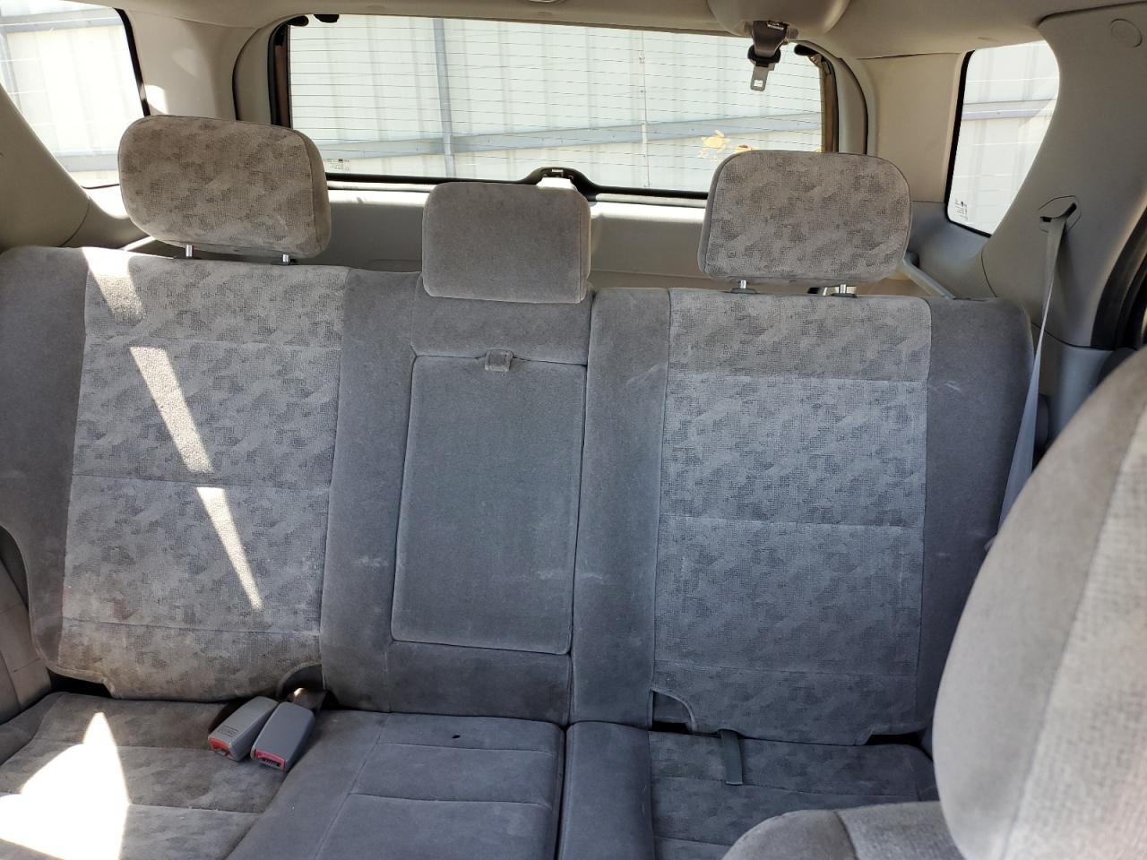 KNDJD733355491083 2005 Kia Sorento Ex