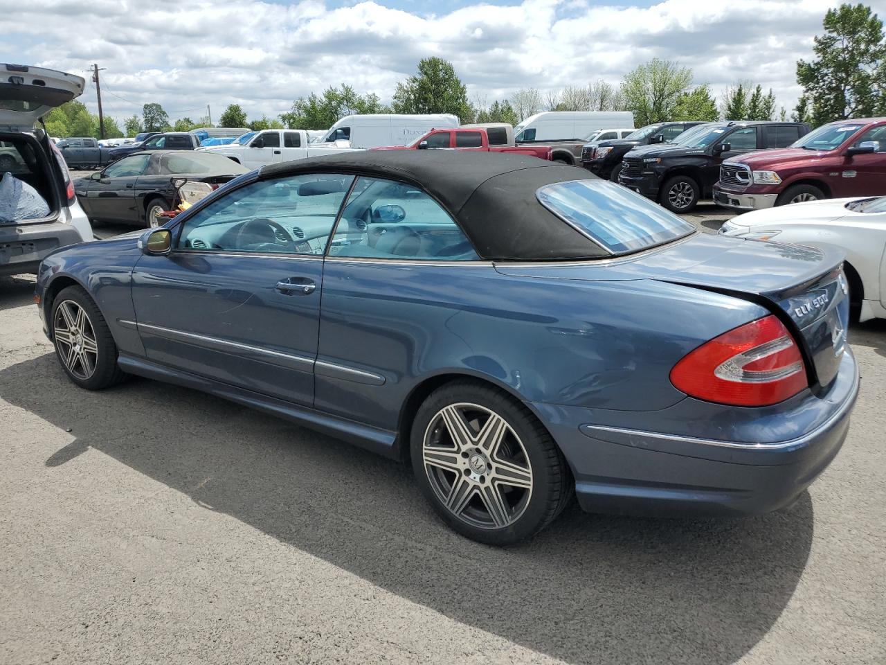 WDBTK75GX5T038264 2005 Mercedes-Benz Clk 500