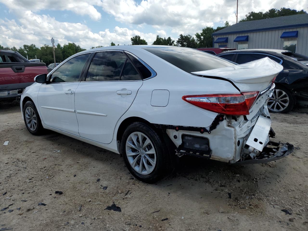 4T1BF1FK6FU113440 2015 Toyota Camry Le