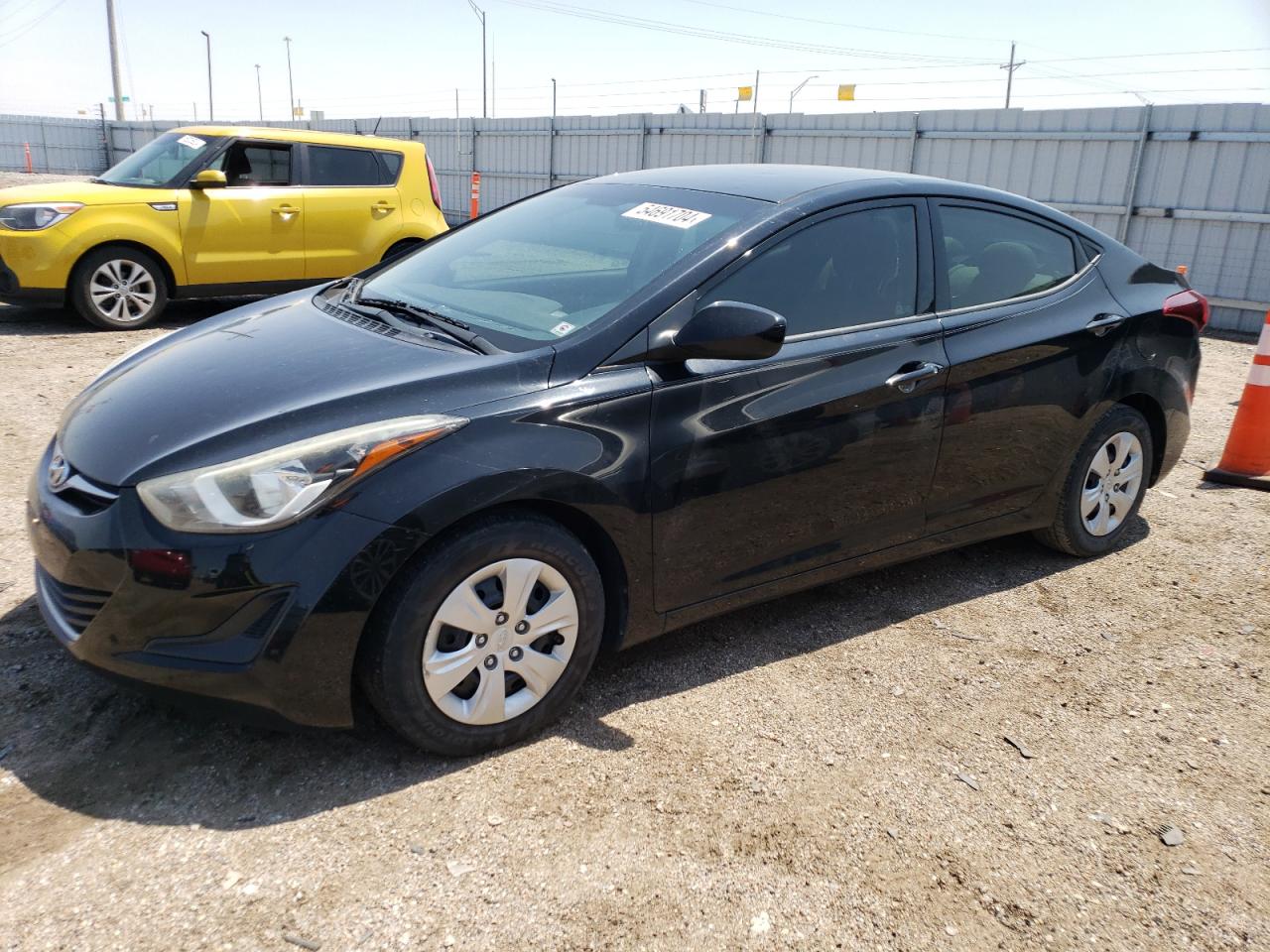 5NPDH4AE0GH771583 2016 Hyundai Elantra Se