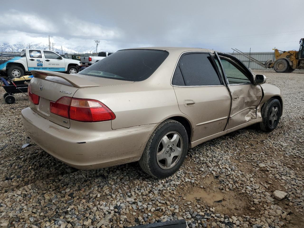 1HGCG1653YA041893 2000 Honda Accord Ex