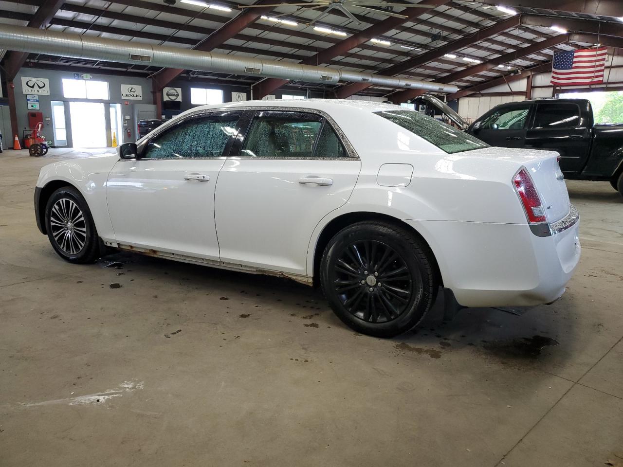 2013 Chrysler 300 vin: 2C3CCARG6DH733248