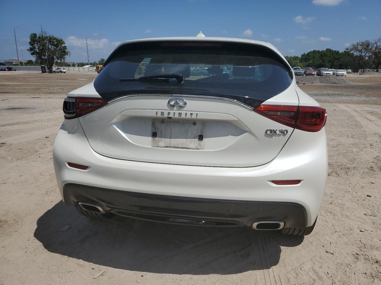 SJKCH5CP1KA009022 2019 Infiniti Qx30 Pure