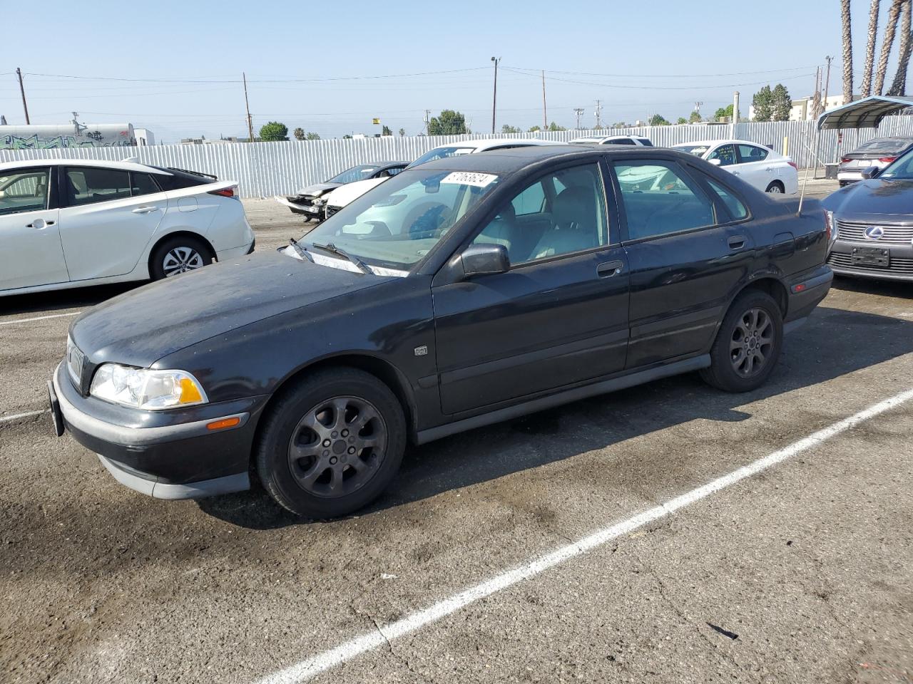 YV1VS2552YF497121 2000 Volvo S40