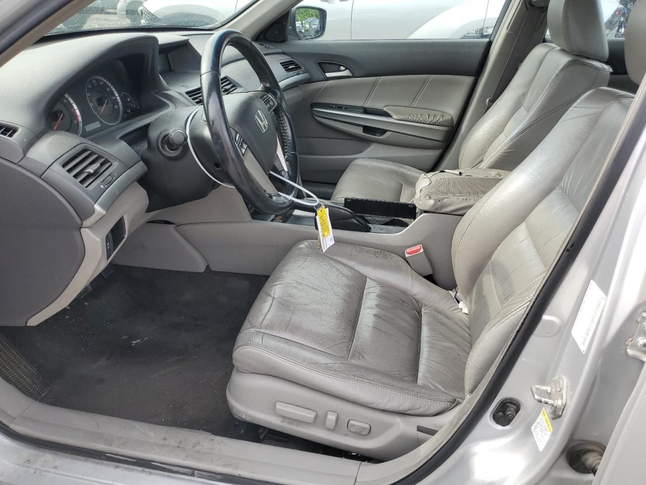 1HGCP36888A044133 2008 Honda Accord Exl