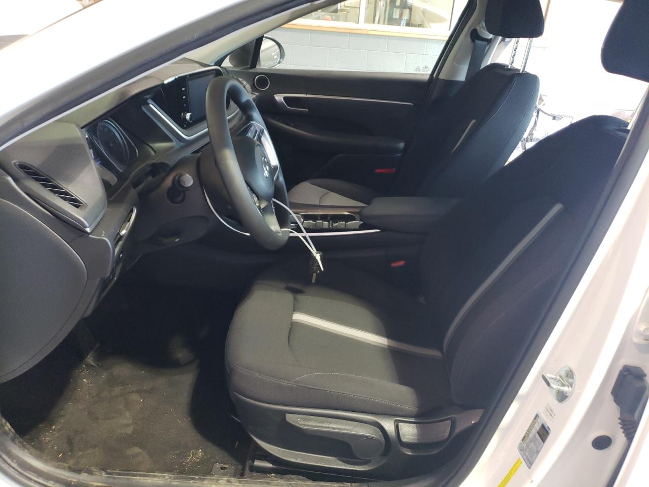 KMHL24JA2NA228875 2022 Hyundai Sonata Se