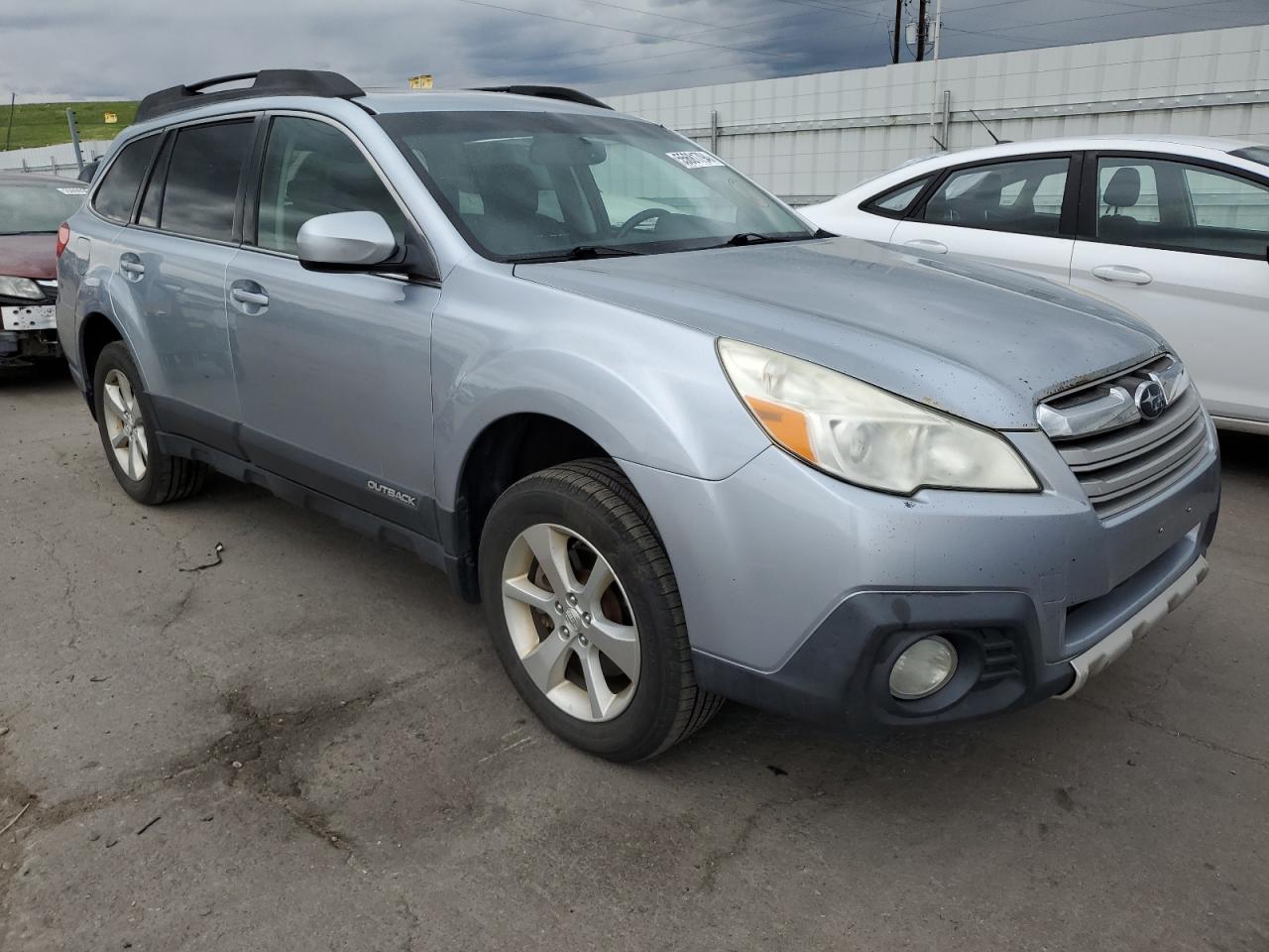 2013 Subaru Outback 3.6R Limited vin: 4S4BRDLC1D2241423