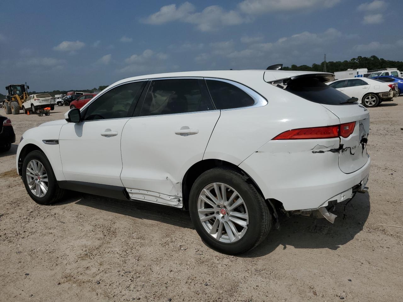 SADCJ2FX8LA618891 2020 Jaguar F-Pace Premium