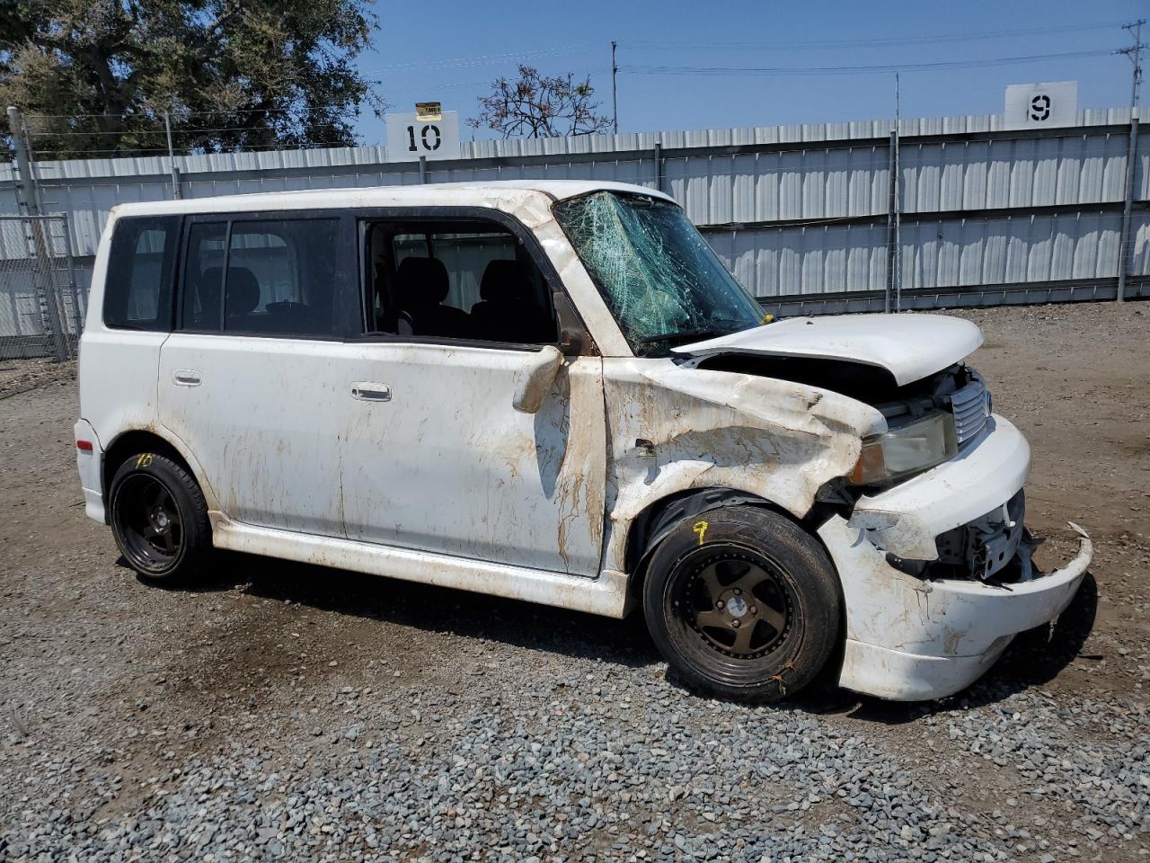 JTLKT324640131168 2004 Toyota Scion Xb