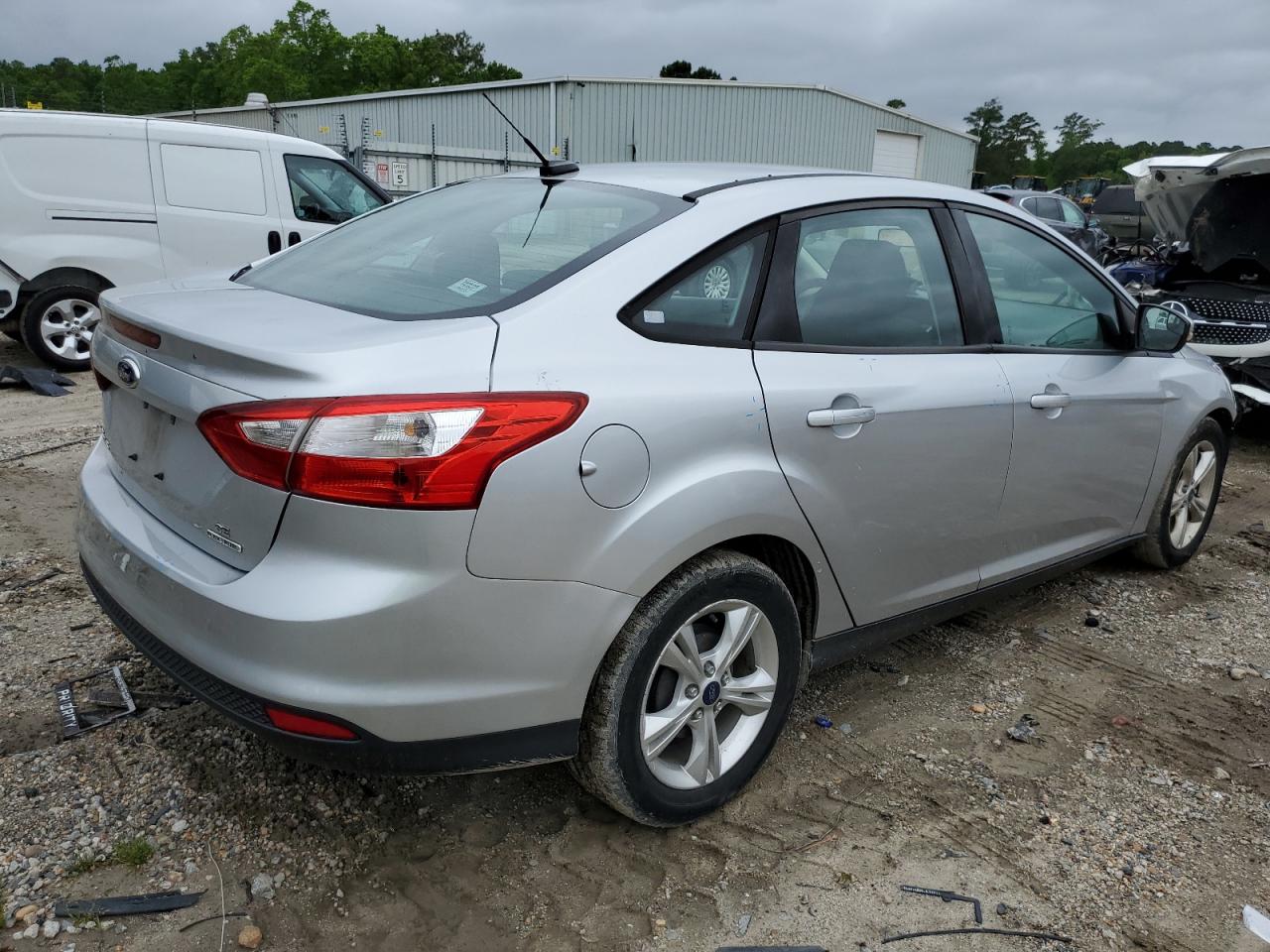 1FADP3F24DL301873 2013 Ford Focus Se