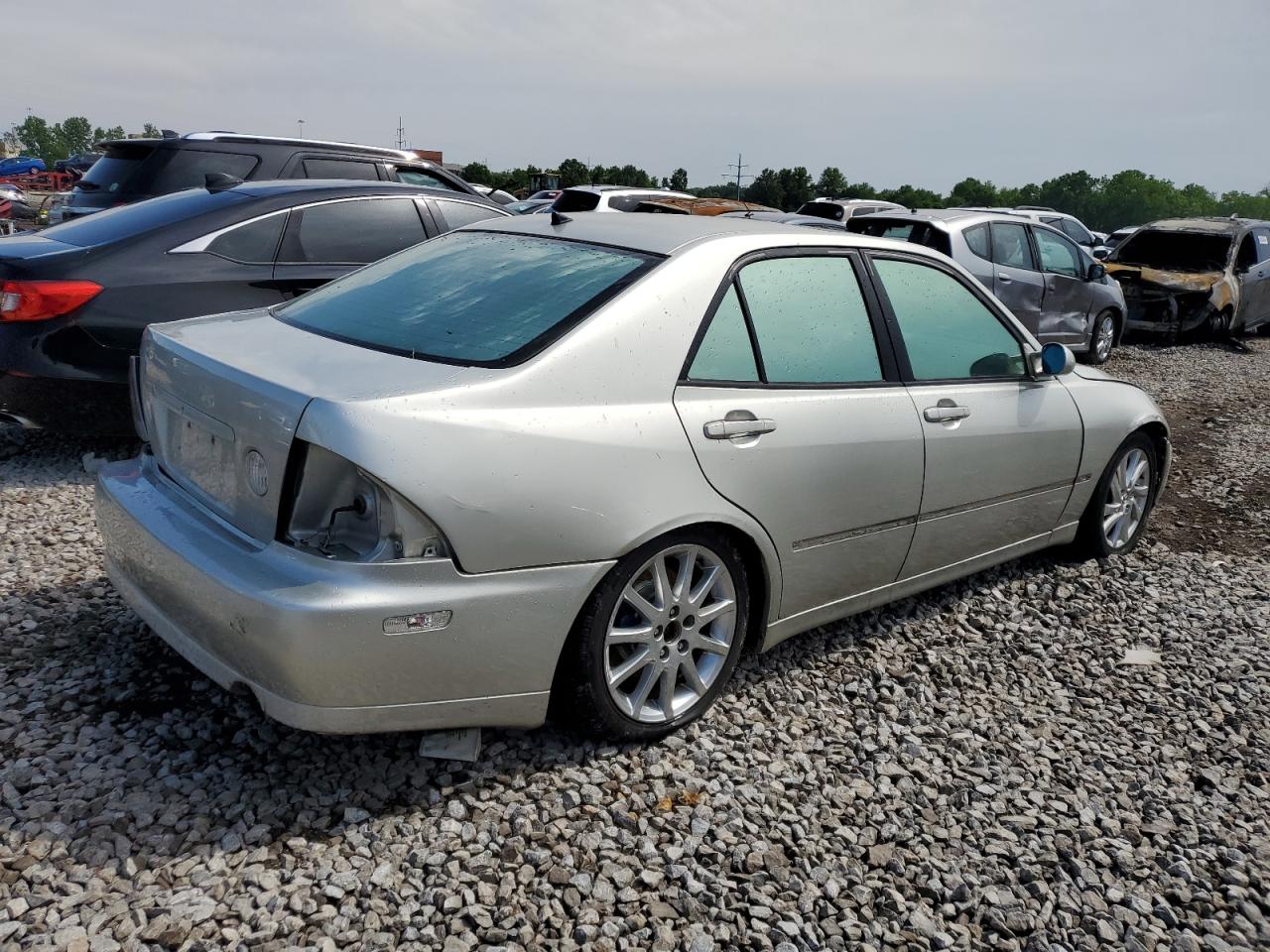 JTHBD192720051522 2002 Lexus Is 300